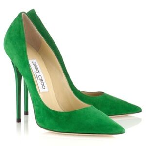 Jimmy choo green suede pumps in box… good condition